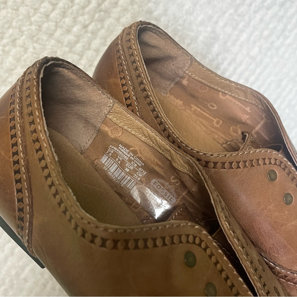 Womens Fossil Brown Leather Oxfords Slip On Laceless Classic Timeless 7.5 - Picture 3 of 7
